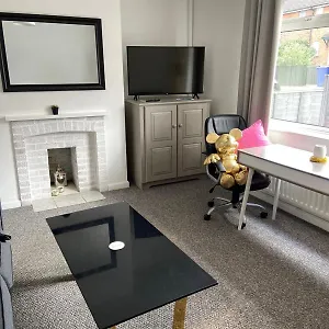 Holiday home 3 Bedrooms And 2 Bathrooms With Double Drive, Cleethorpes